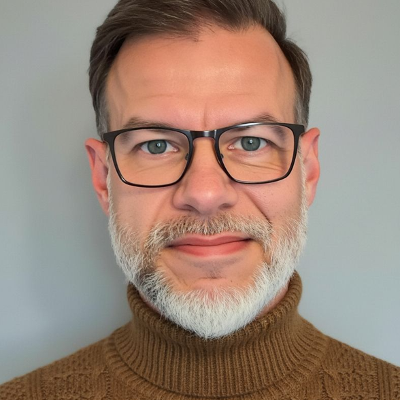 
																Alexander Täuschel
															